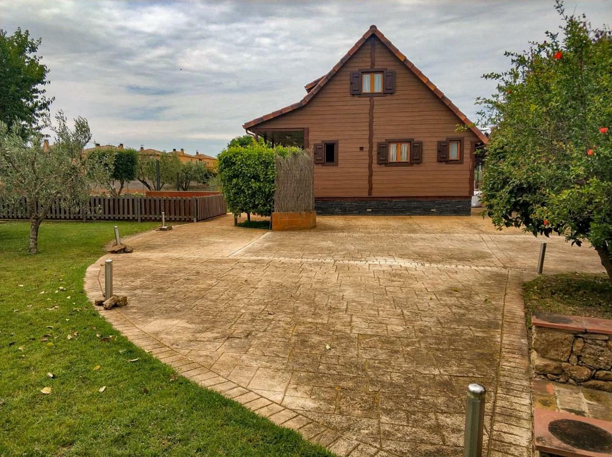 Вилла Casita De Madera Жирона Экстерьер фото